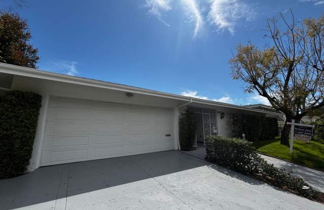 Los Feliz Hills 4 Bed/4 Bath Home Available for IMMEDIATE MOVE-IN! Price Reduced** photos photos