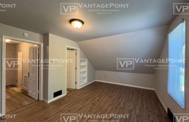 1221 Chicago Street - C Gallery 4