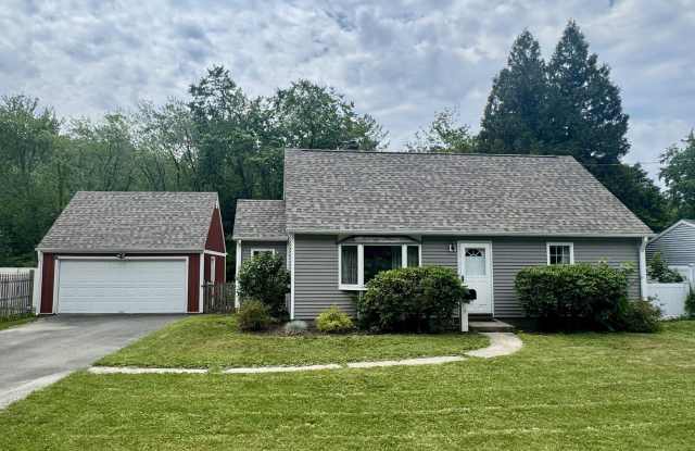 5 Bethpage Drive Gallery 3