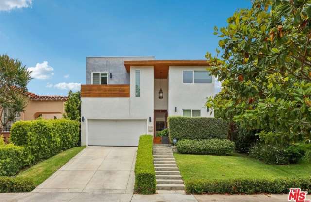 2346 Manning Ave photos photos