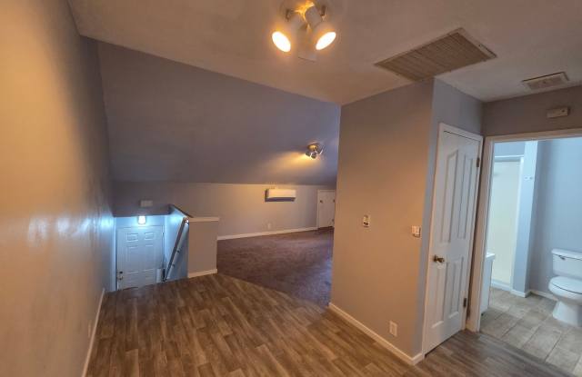 Quaint Gig Harbor One Bedroom for Rent! Available Now! Gallery 3