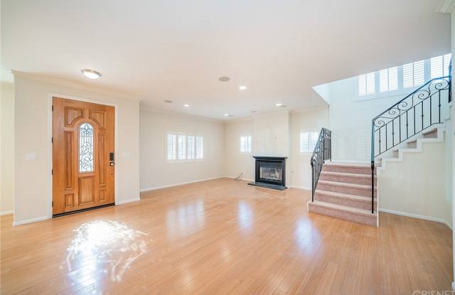 16714 Inglewood Avenue Gallery 2