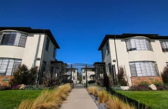 3617-3627 Ocean Blvd - 3617 E Ocean Blvd, Long Beach, CA 90803