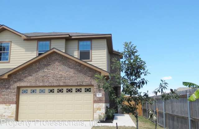 963 Floating Star - 963 Floating Star, New Braunfels, TX 78130