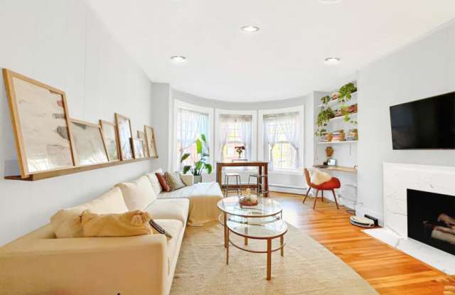 426 Marlborough St. - 426 Marlborough Street, Boston, MA 02115