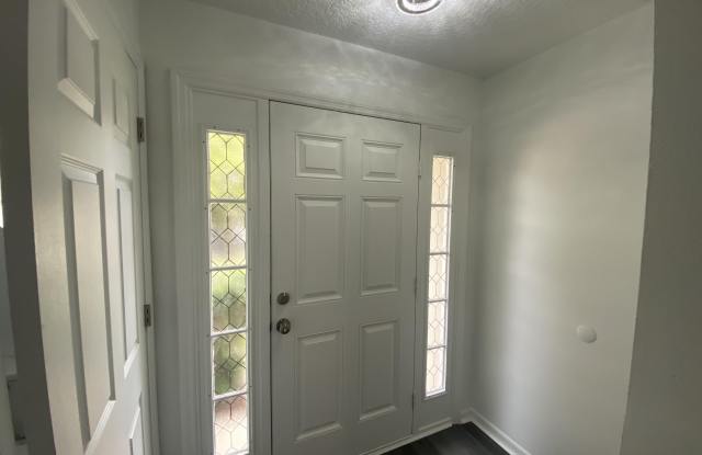 11859 LAKE BEND Circle Gallery 3
