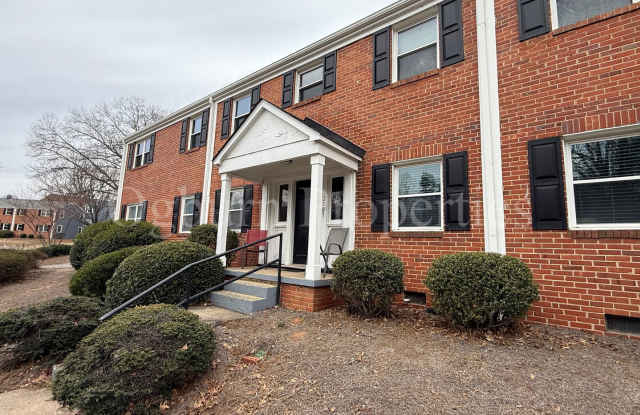 2505-A Queen St-Miller Park-2BR/1BA-1st Floor APT!!! photos photos