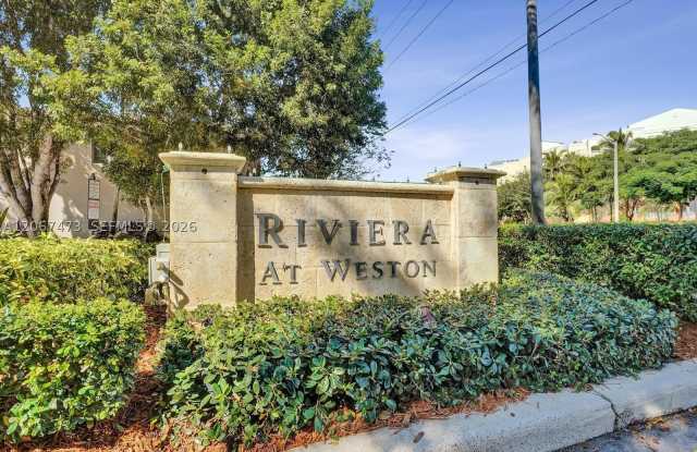 128 Riviera Cir Gallery 3