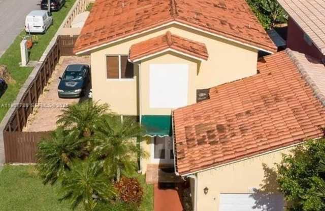 10934 SW 146th Ave photos photos