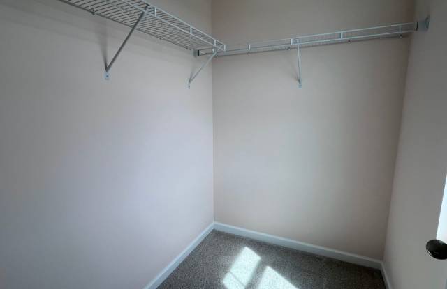For Rent Gallery 4