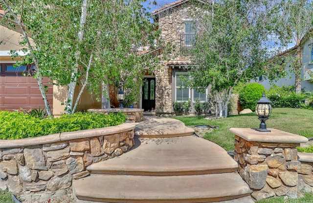 3776 Horizon Ridge Court Gallery 2