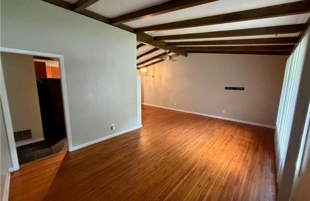 1847 Dorsey Avenue Gallery 4