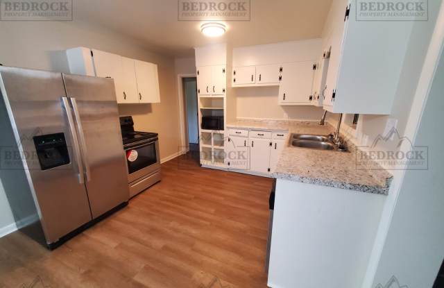 2800 Cave Avenue Northwest - 2800 Cave Avenue Northwest, Huntsville, AL 35810