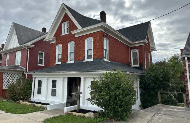 304 Poplar St photos photos