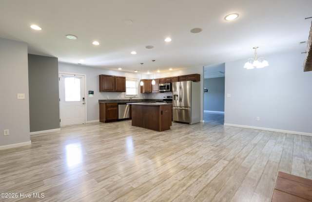 807 Deblea Court Gallery 2