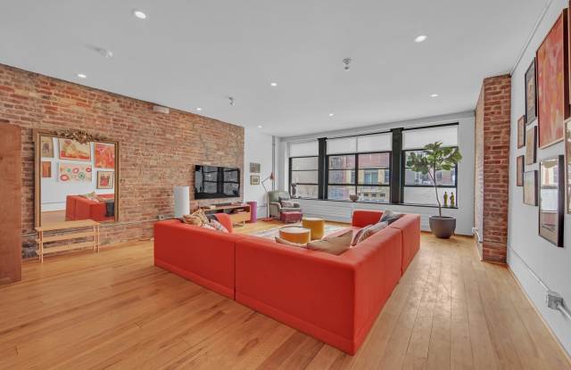 95 Avenue B photos photos