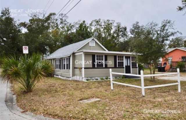 919 Tuskawilla St - 919 Tuskawilla Dr, Clearwater, FL 33756