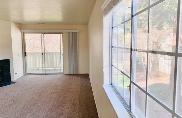 216 Tuscany Place Gallery 2