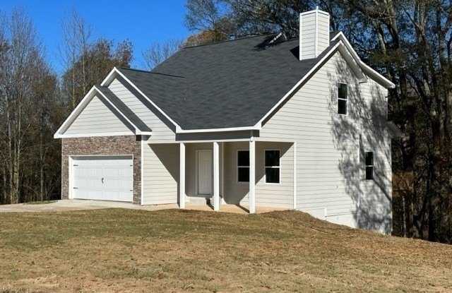 300 Cobb - 300 Cobb Drive, Royston, GA 30662