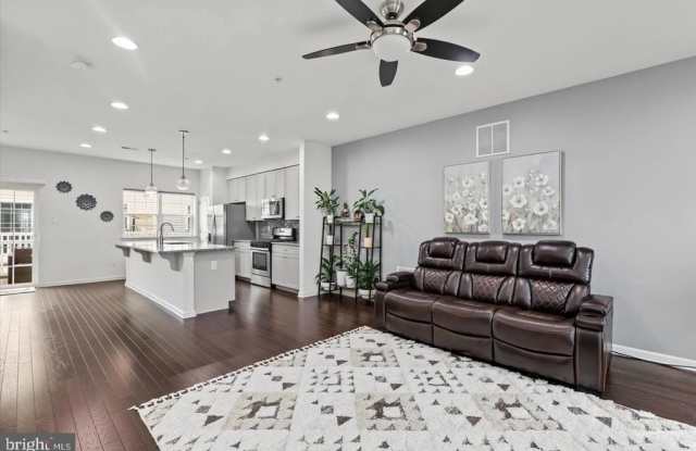 154 MERCER COURT Gallery 4