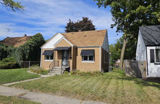 512 W 49th Ave photos photos