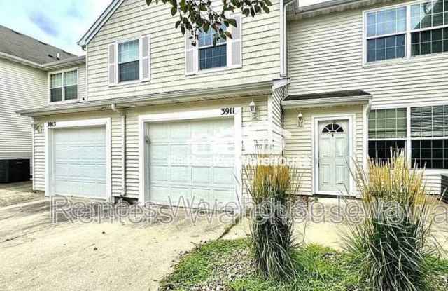 3911 NE Gardenia Ln photos photos