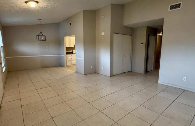 5205 SE Primrose Way Gallery 4