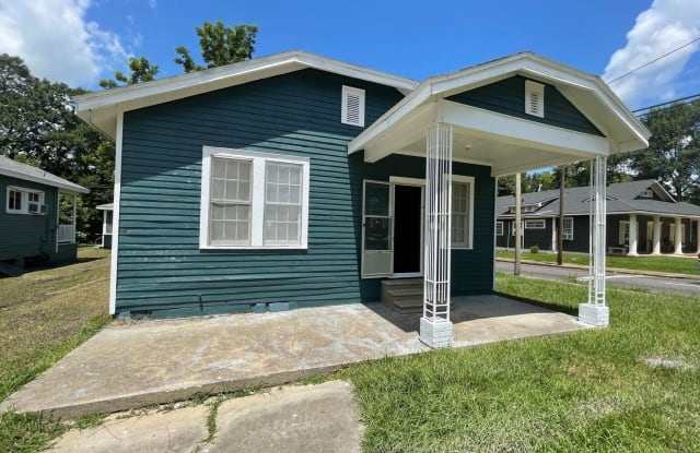 304 S Market Street - 304 S Market St, Opelousas, LA 70570
