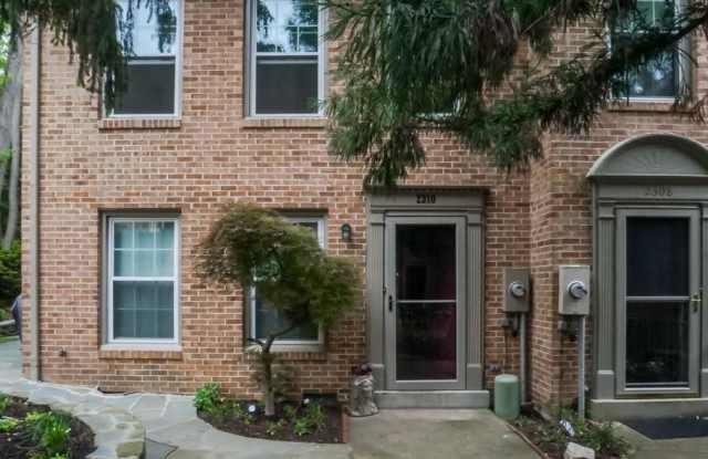 2310 SANFORD STREET - 2310 Sanford Street, Alexandria, VA 22301