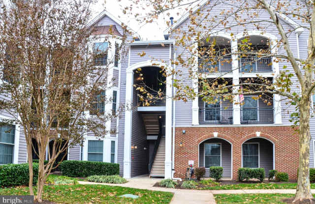 46604 ELLICOTT SQUARE - 46604 Ellicott Square, Cascades, VA 20165