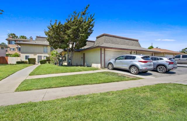 14561 Del Amo Ave Unit B photos photos
