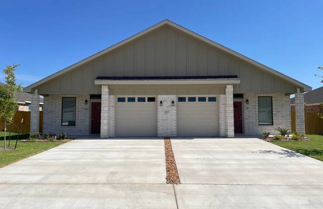 1107 Carlsberg Dr photos photos