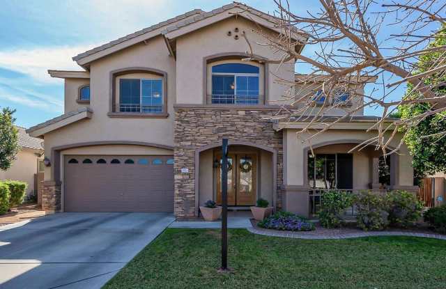 Coming Soon!! Gorgeous Fully Furnished 6 bed, 3.5 Bath (Near State Farm Stadium) photos photos