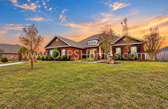 Spacious 4-Bedroom Home! Gallery 3
