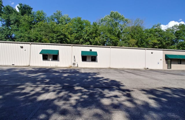 7575 Robertson Ln photos photos