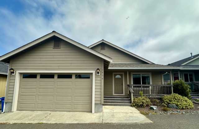 Modern 3 Bed, 2 Bath Home with Vaulted Ceilings  Custom Kitchen photos photos