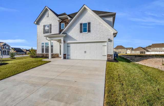 New Construction in Hendersonville $1000 off first month's rent with a December lease - 23 Silverthorne Court, Henderson County, NC 28792