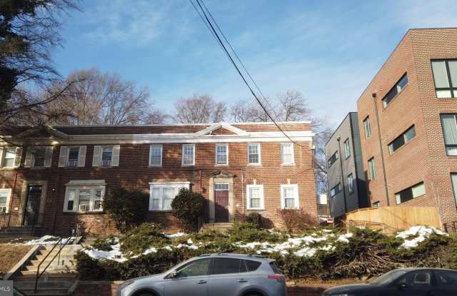 820 TAYLOR Street NE unit: 3 photos photos 820 TAYLOR Street NE unit: 3 photos photos