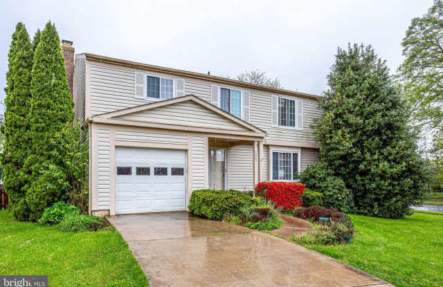 13007 MOUNT AUBERN COURT - 13007 Mount Aubern Court, Franklin Farm, VA 20171