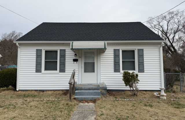 711 Dennis Street photos photos 711 Dennis Street photos photos