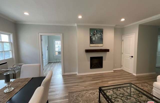 117 N Kings Gallery 3