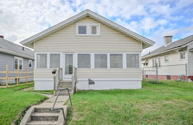775 E Southern Ave photos photos