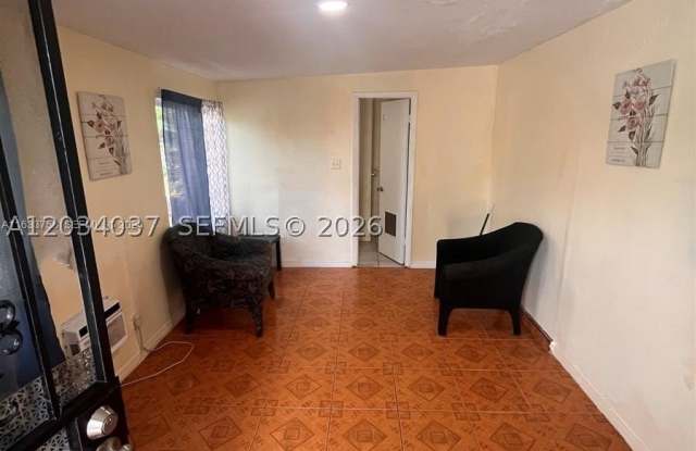 13215 NW 19th Ave photos photos