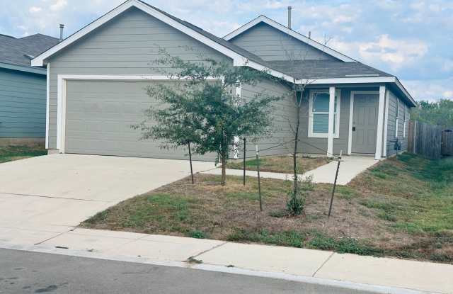 Charming 3-Bedroom Home in Ruby Crossing Gallery 3