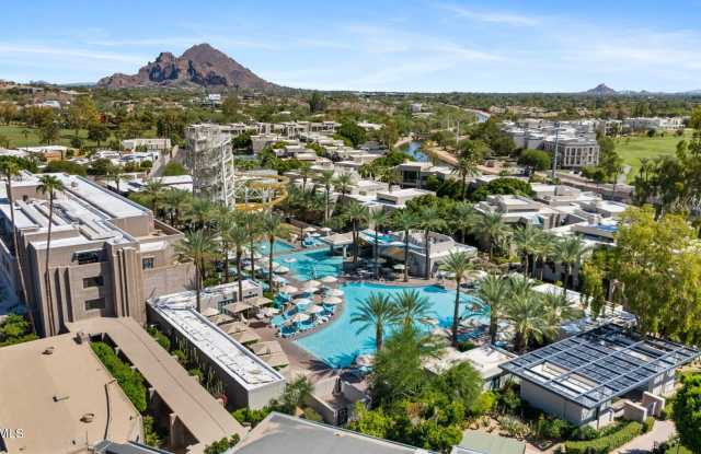 2802 E CAMINO ACEQUIA Drive unit: 8 photos photos