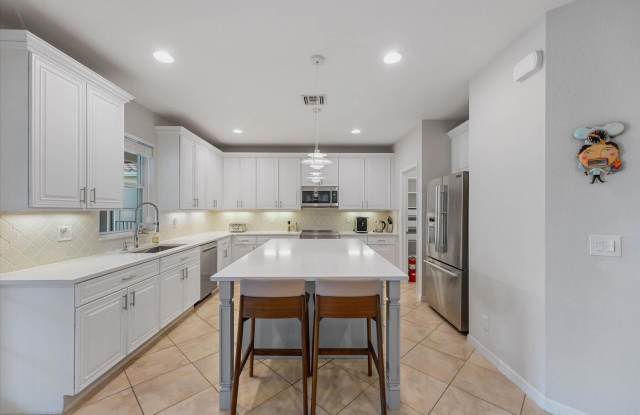 10731 Ivanhoe Lane photos photos