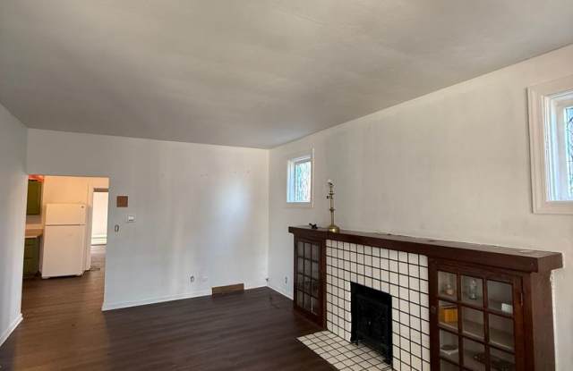 260-262 Freeport Road photos photos