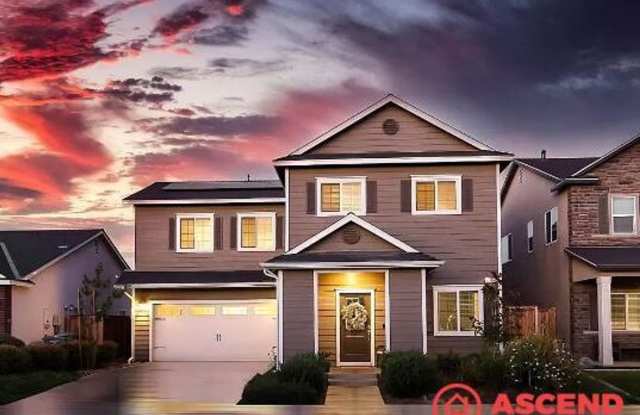 Newly built home located in Shafter! photos photos