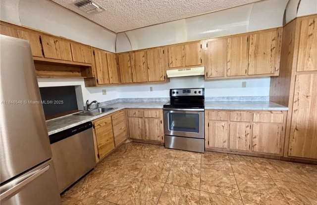1399 Sussex Dr photos photos