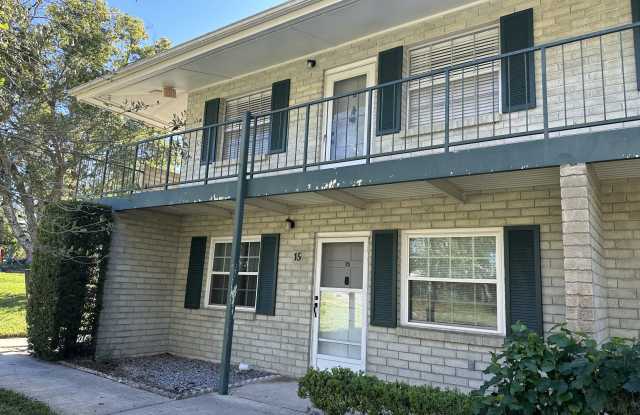 200 East 10th Avenue - 14 - 200 East 10th Avenue, Mount Dora, FL 32757
